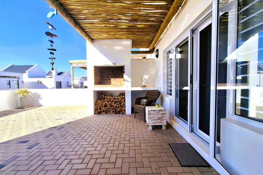 2 Bedroom Property for Sale in Britannia Bay Western Cape